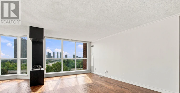 940-22 Southport Street, Toronto, ON, M6S 4Y9 - 9