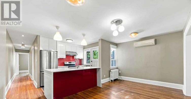 MAIN FLOOR-251 High Park Avenue, Toronto, ON, M6P 2S5 - 13