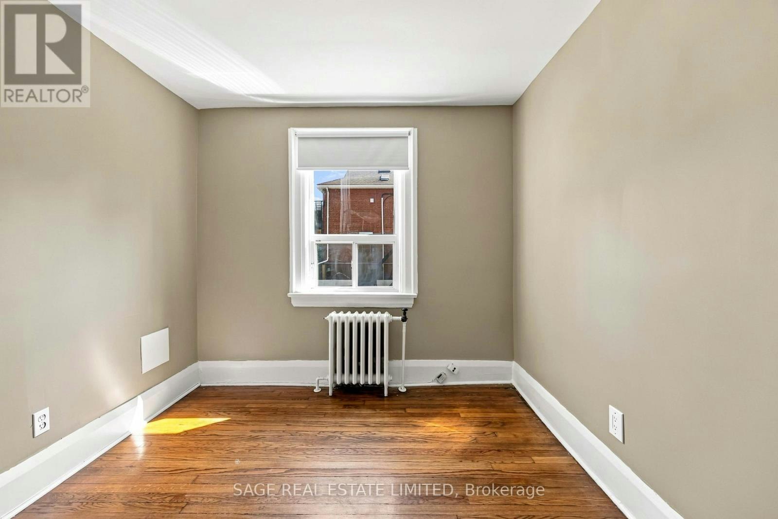 MAIN FLOOR-251 High Park Avenue, Toronto, ON, M6P 2S5 - 23
