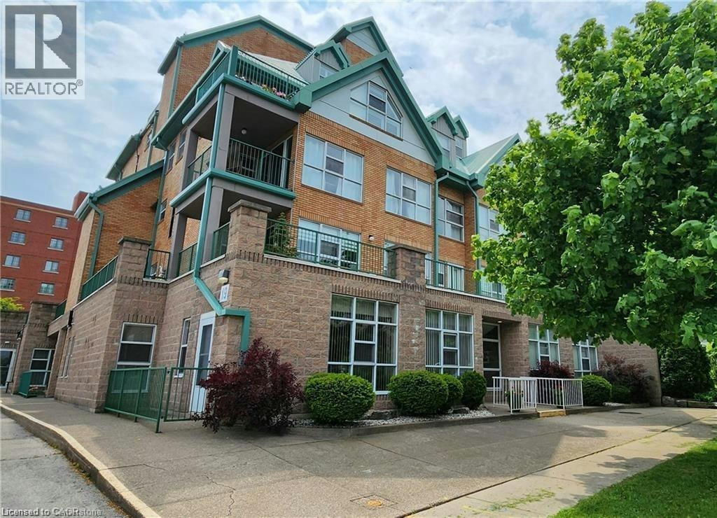 204-19 Lake Avenue S, Hamilton, ON, L8G 2V1
