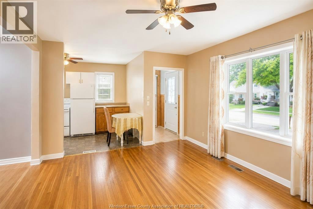 1081 Rankin Avenue, Windsor, ON, N9B 2S2 - 2