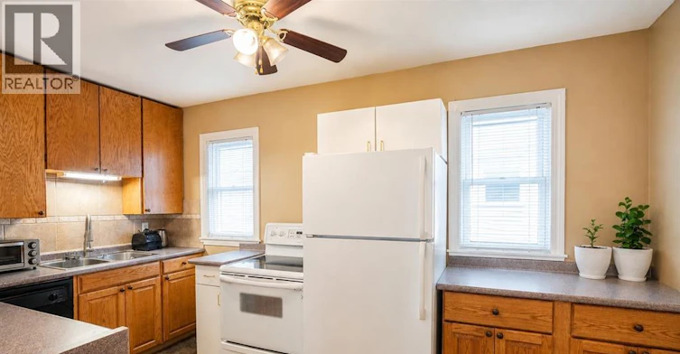 1081 Rankin Avenue, Windsor, ON, N9B 2S2 - 4