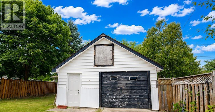 1081 Rankin Avenue, Windsor, ON, N9B 2S2 - 11