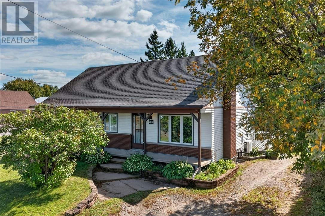 200 Main Street, Greater Sudbury, ON, P0M 1L0