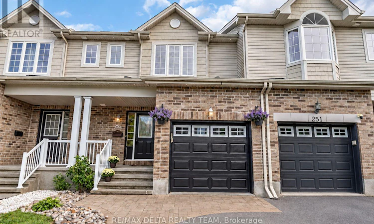 253 Cityview Crescent