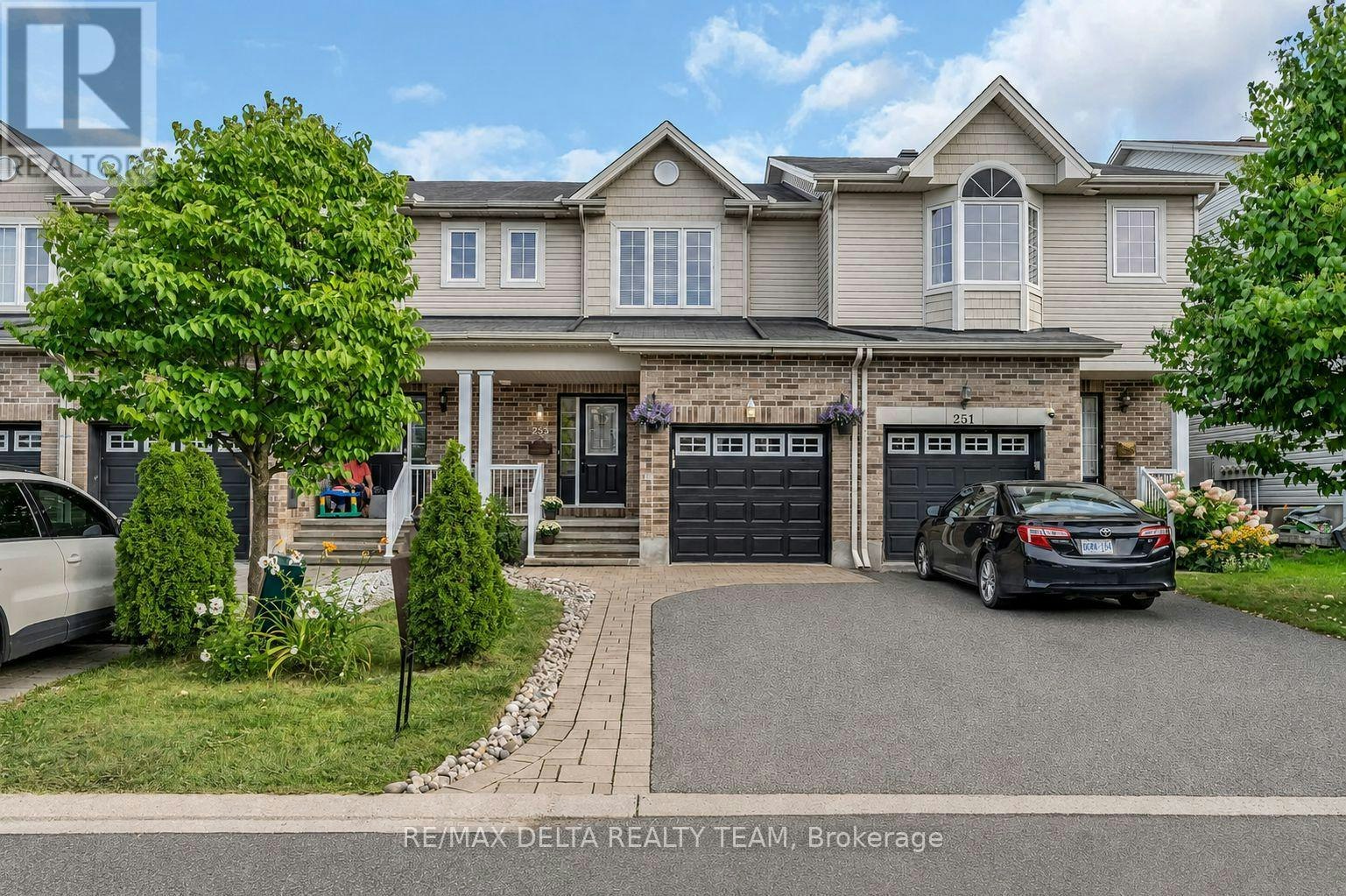 253 Cityview Crescent, Ottawa, ON, K4A 0T9