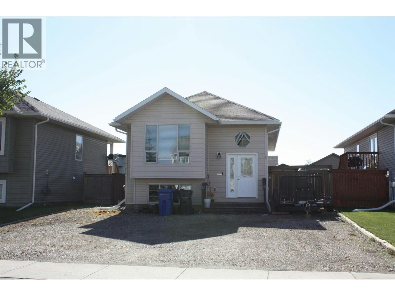 8307 86 Avenue, Fort St. John, BC, V1J 0G4