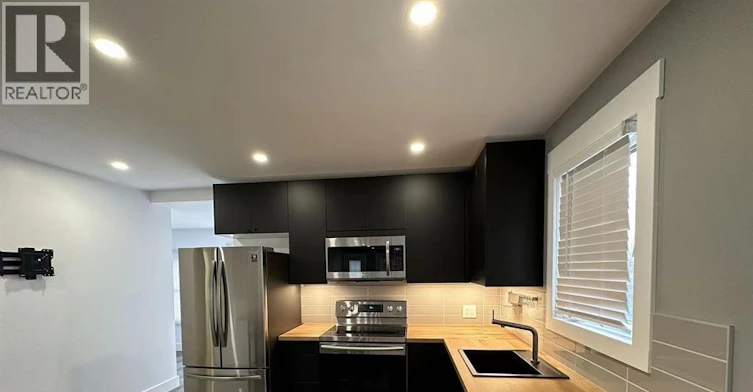 1112 Eastlawn Avenue, Windsor, ON, N8S 3J2 - 8