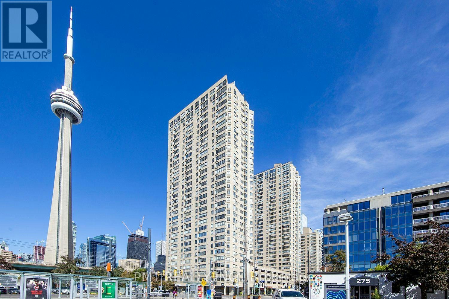 1502-270 Queens Quay W, Toronto, ON, M5J 2N4