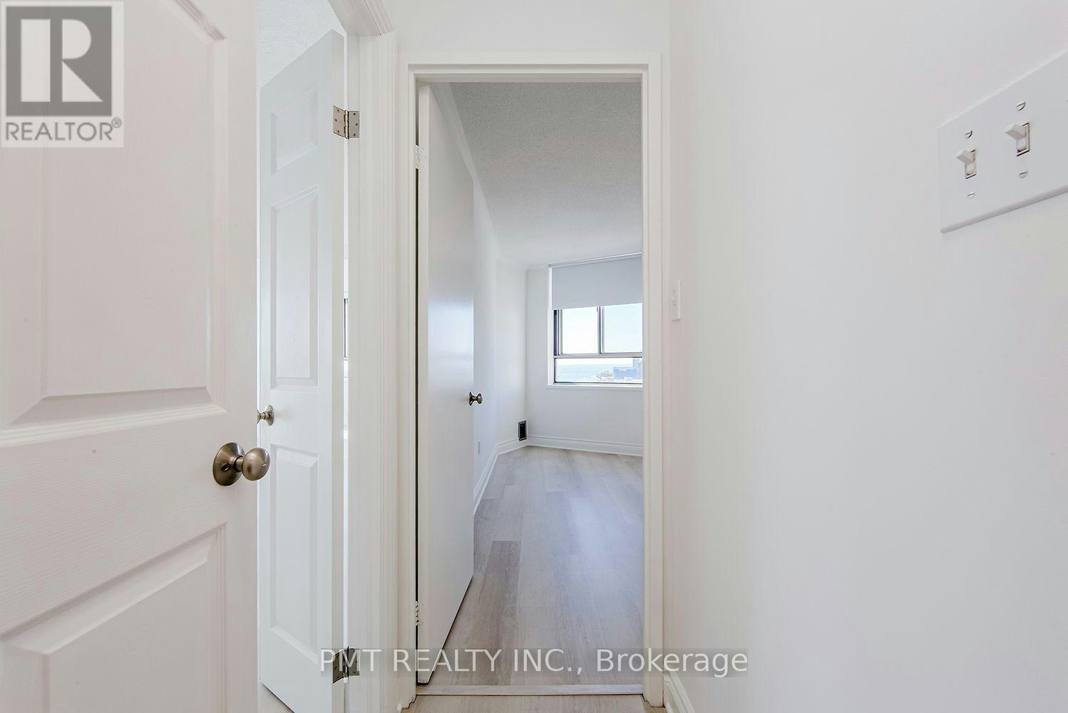 1502-270 Queens Quay W, Toronto, ON, M5J 2N4 - 23