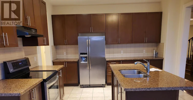 211 Symington Avenue, Oshawa, ON, L1L 0J8 - 5