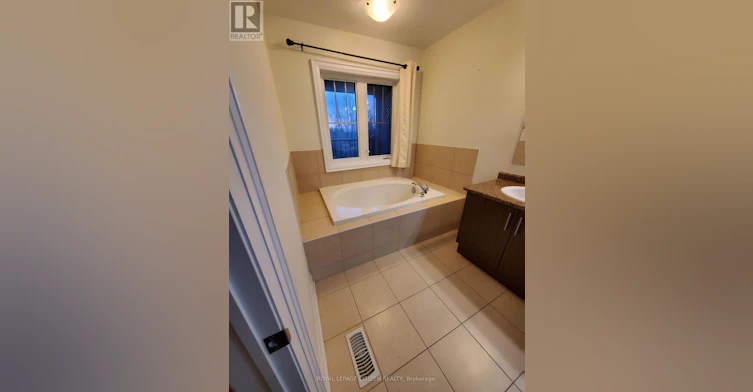 211 Symington Avenue, Oshawa, ON, L1L 0J8 - 12
