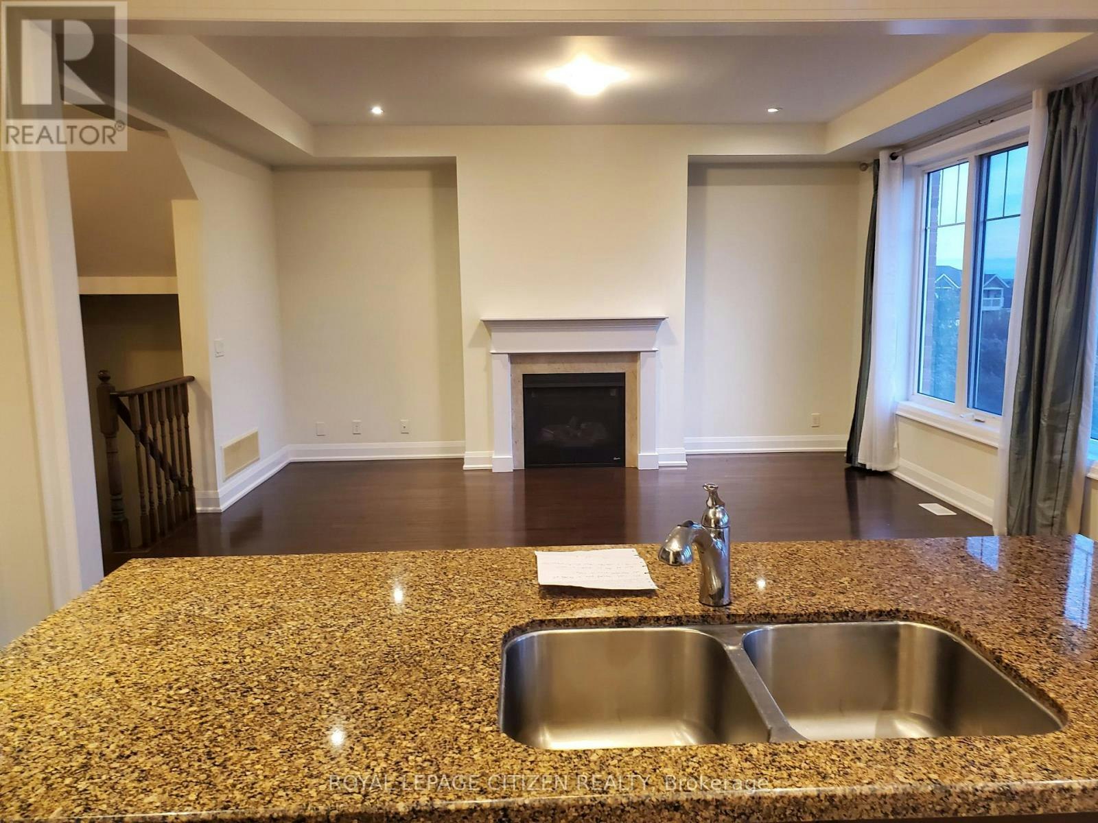 211 Symington Avenue, Oshawa, ON, L1L 0J8 - 9