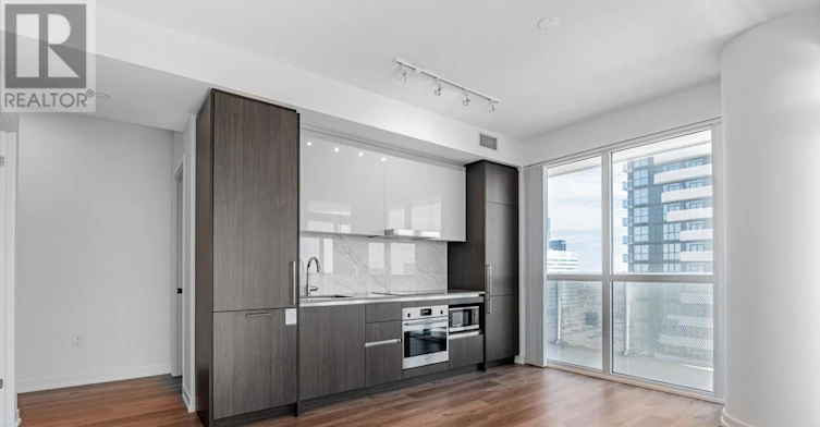 1802-225 Commerce Street, Vaughan, ON, L4K 5Z7 - 4