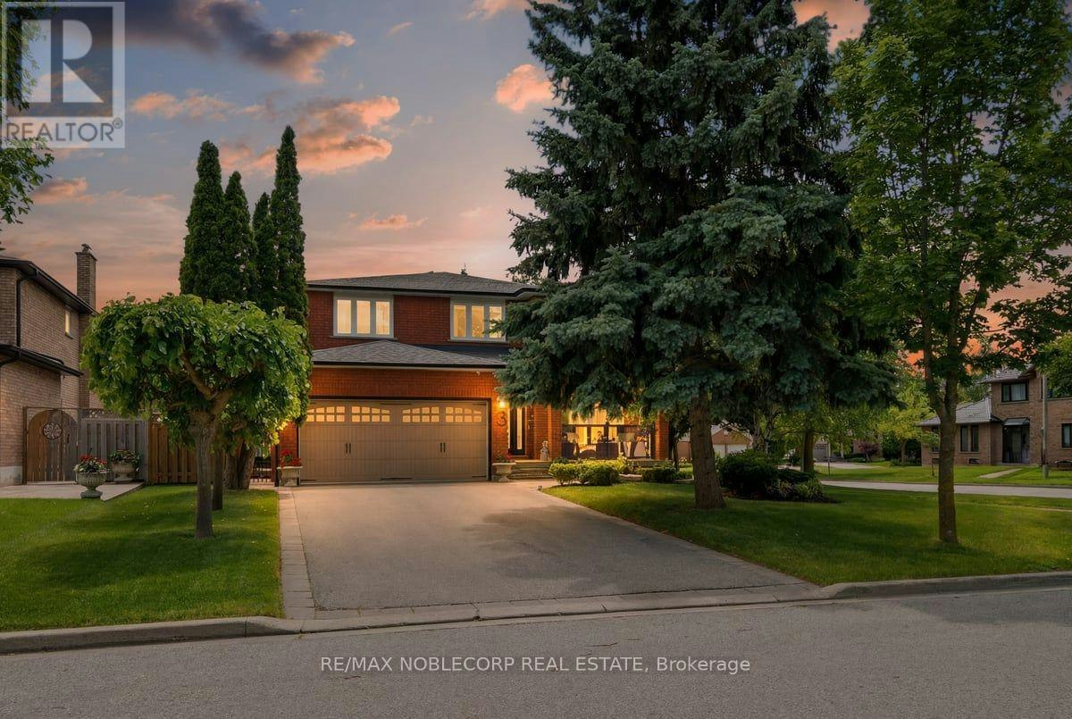 3 Castlehill Road, Vaughan, ON, L6A 1P3
