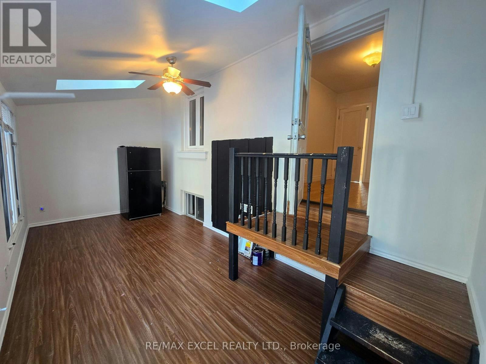 416 Rimilton Avenue, Toronto, ON, M8W 2G3 - 16