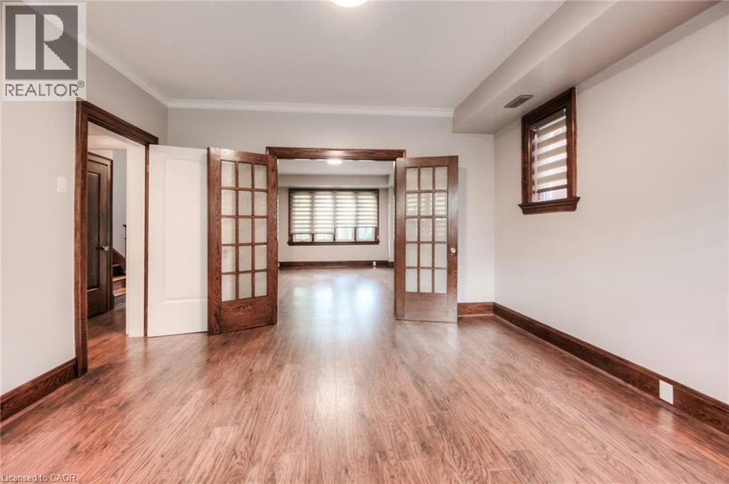 Lower-297 Frederick Street, Kitchener, ON, N2H 2N6 - 8