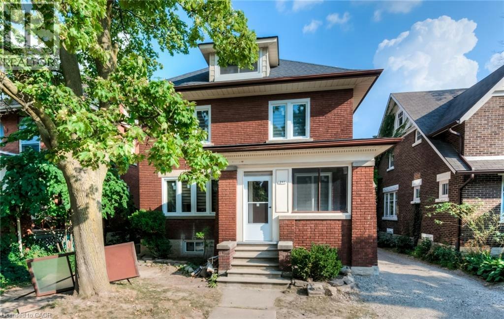Lower-297 Frederick Street, Kitchener, ON, N2H 2N6 - 2
