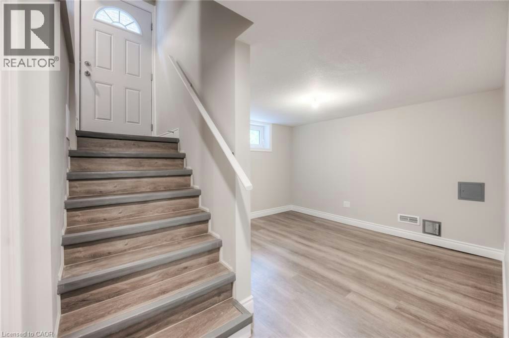 Lower-297 Frederick Street, Kitchener, ON, N2H 2N6 - 14