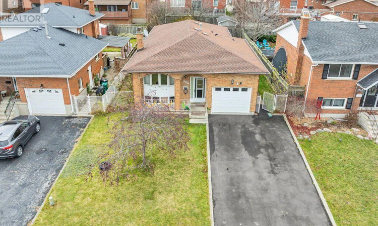 125 Stonyburn Crescent