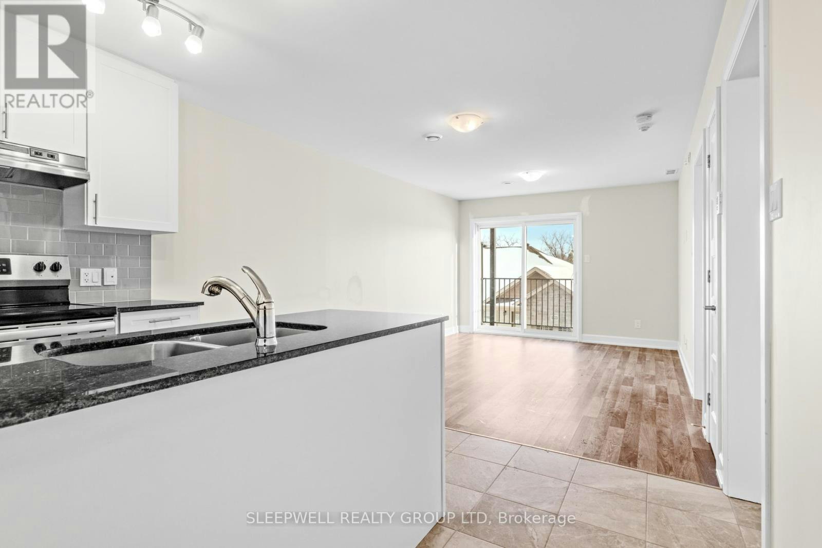 204-377 Solstice Crescent, Russell, ON, K0A 1W1 - 9