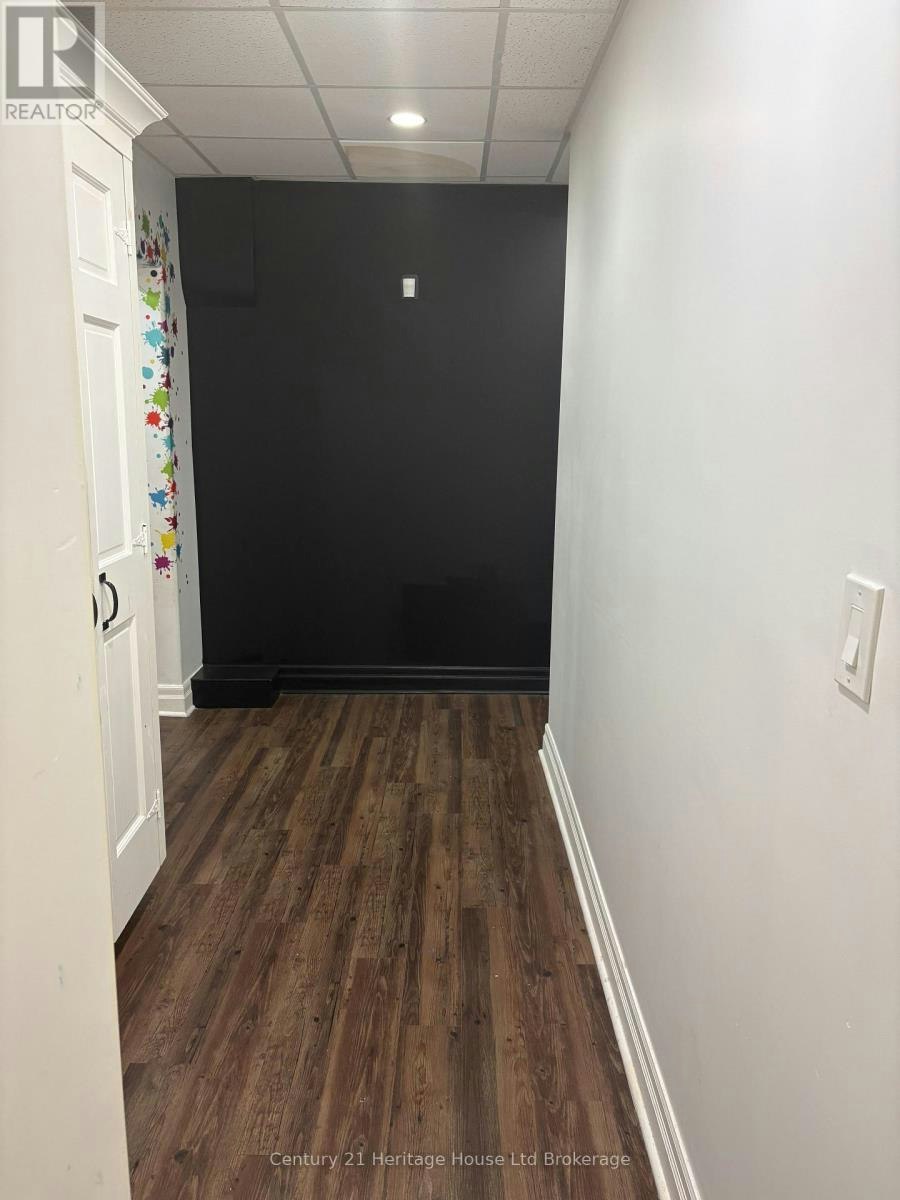 21 Wellington Street N, Woodstock, ON, N4S 6P1 - 17