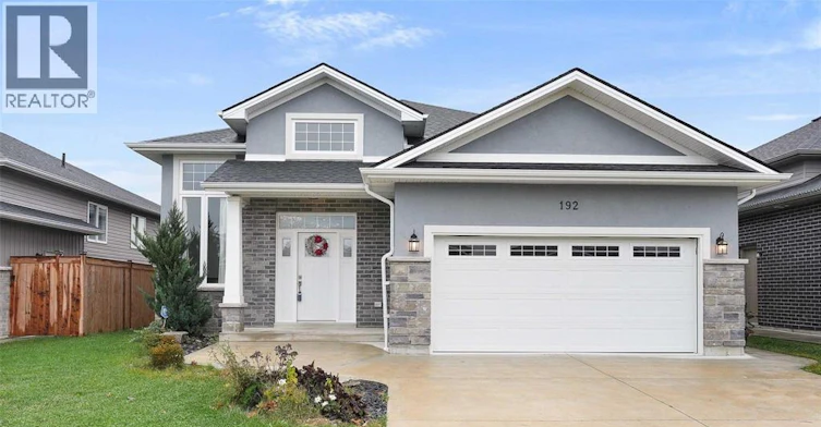 192 Lennox Avenue, Essex, ON, N8M 0A7