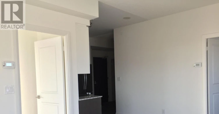 2205-3600 7 Highway Drive, Vaughan, ON, L4L 0G7 - 10