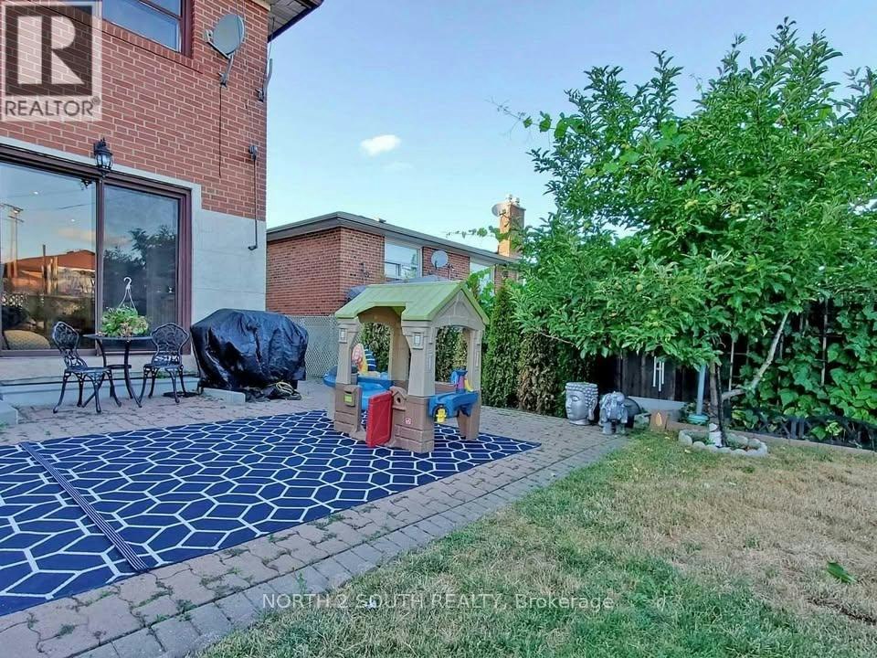 MAIN-96 Bamford Crescent, Toronto, ON, M3N 1T8 - 16