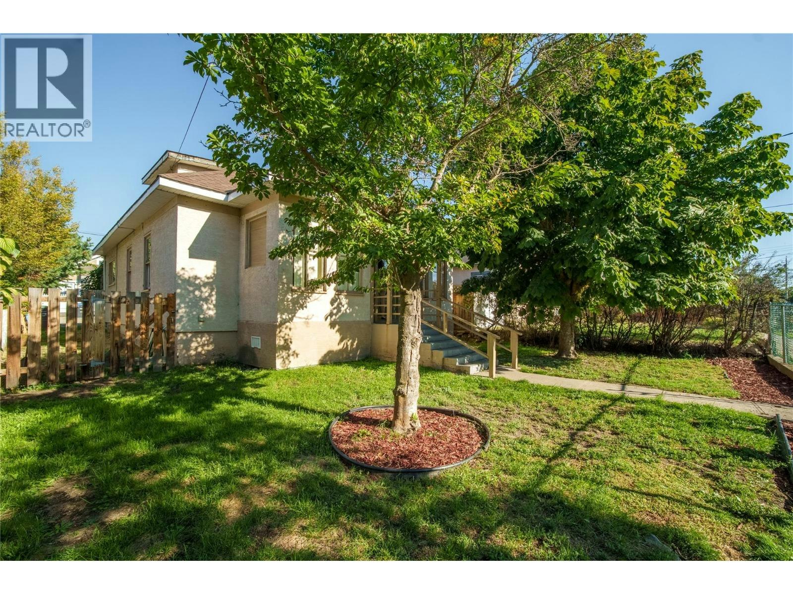 574 Van Horne Street, Penticton, BC, V2A 4K8