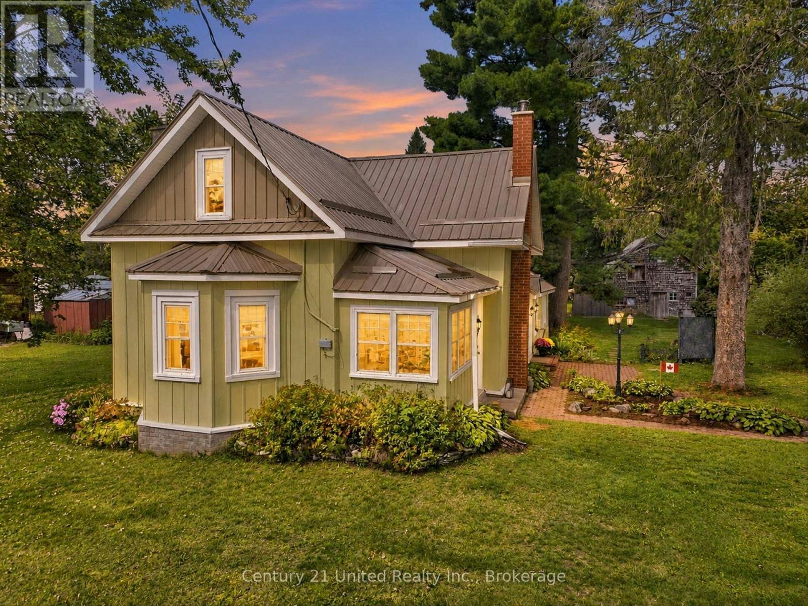 164 Hillside Drive, Kawartha Lakes, ON, K0M 1C0
