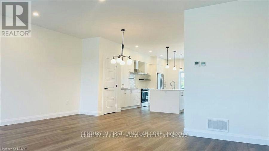 104-361 Quarter Town Line, Tillsonburg, ON, N4K 0K2 - 13