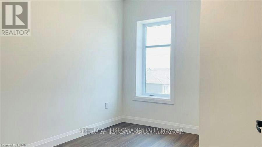 104-361 Quarter Town Line, Tillsonburg, ON, N4K 0K2 - 34