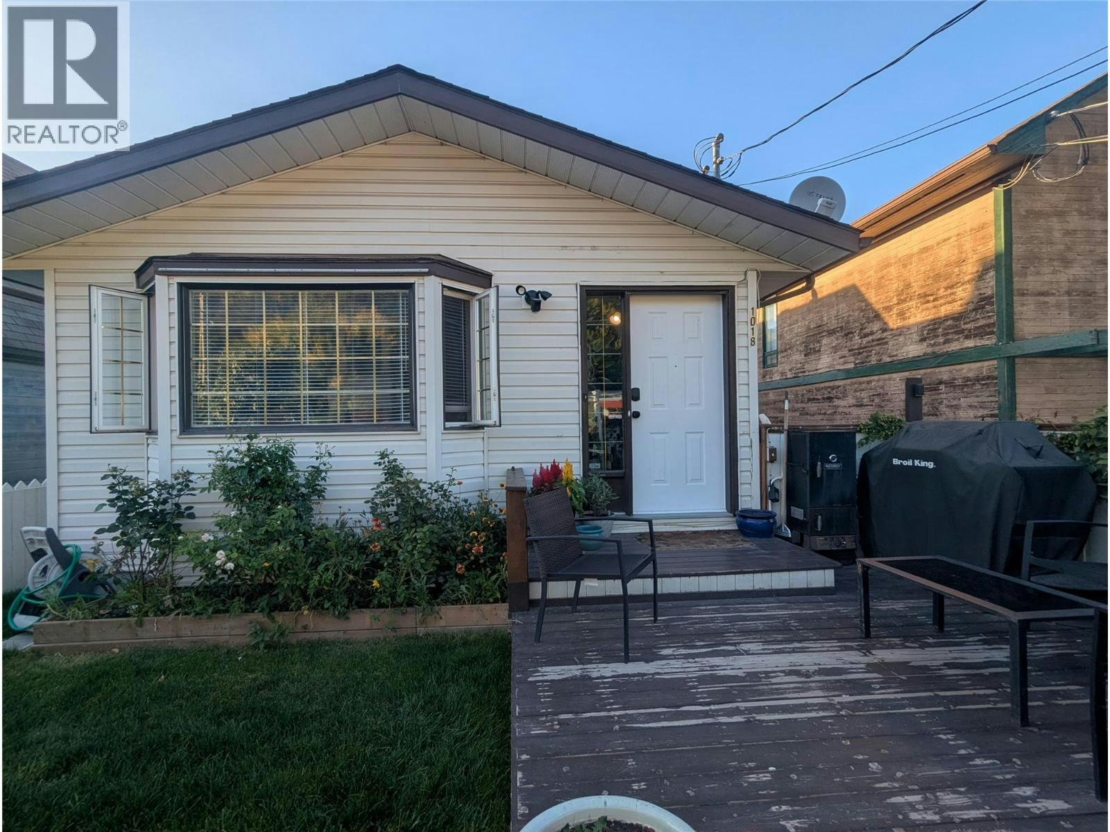 1018 Hillside Avenue, Chase, BC, V0E 1M0