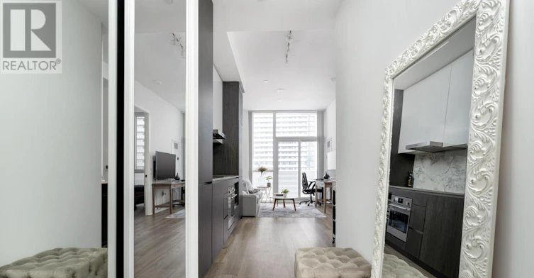 1916-28 Interchange Way, Vaughan, ON, L4K 5W3 - 4