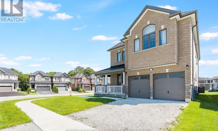 63 Wood Crescent