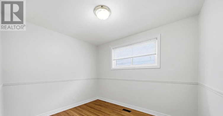 MAIN-6 Corbett Crescent, Aurora, ON, L4G 2G1 - 22