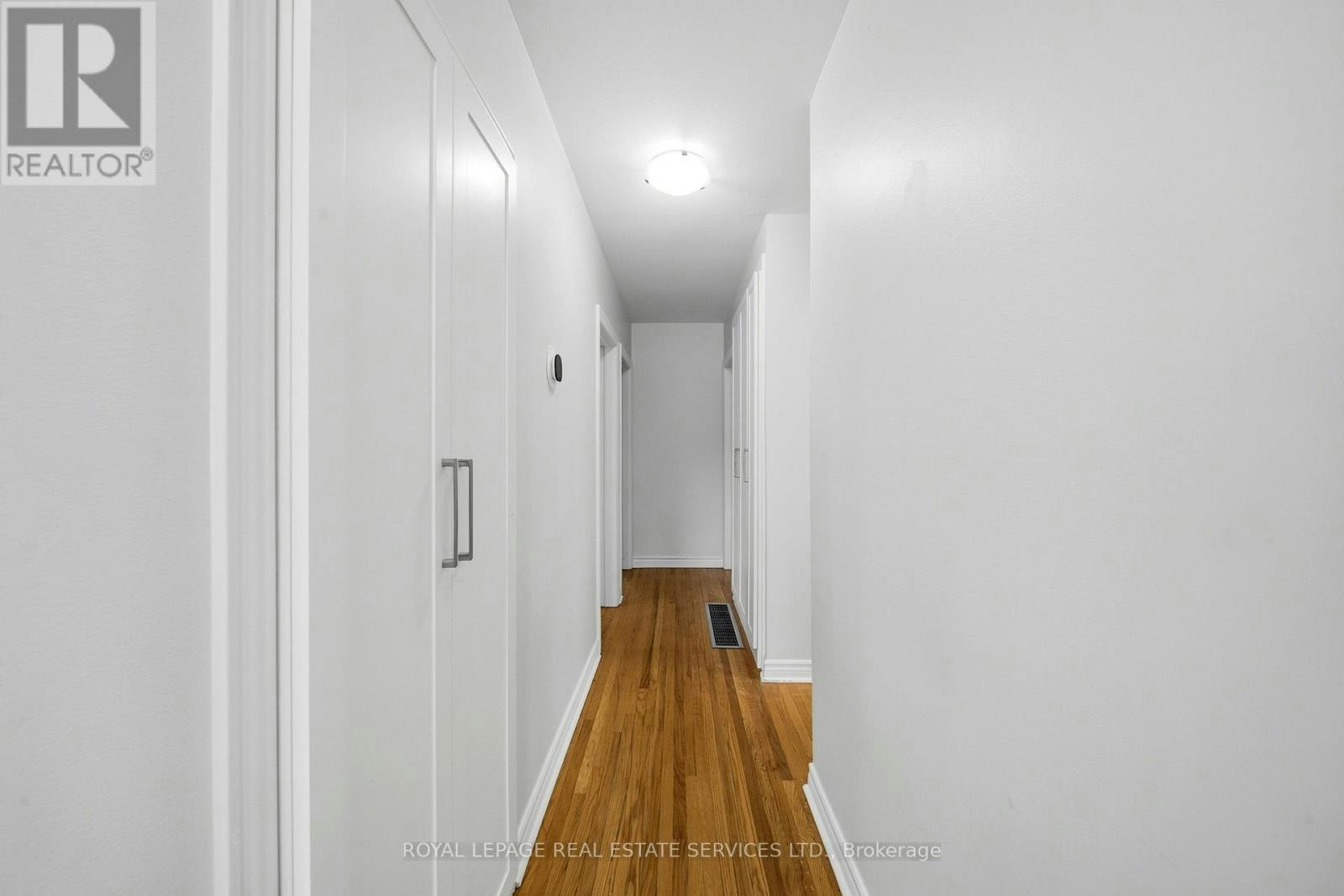MAIN-6 Corbett Crescent, Aurora, ON, L4G 2G1 - 18