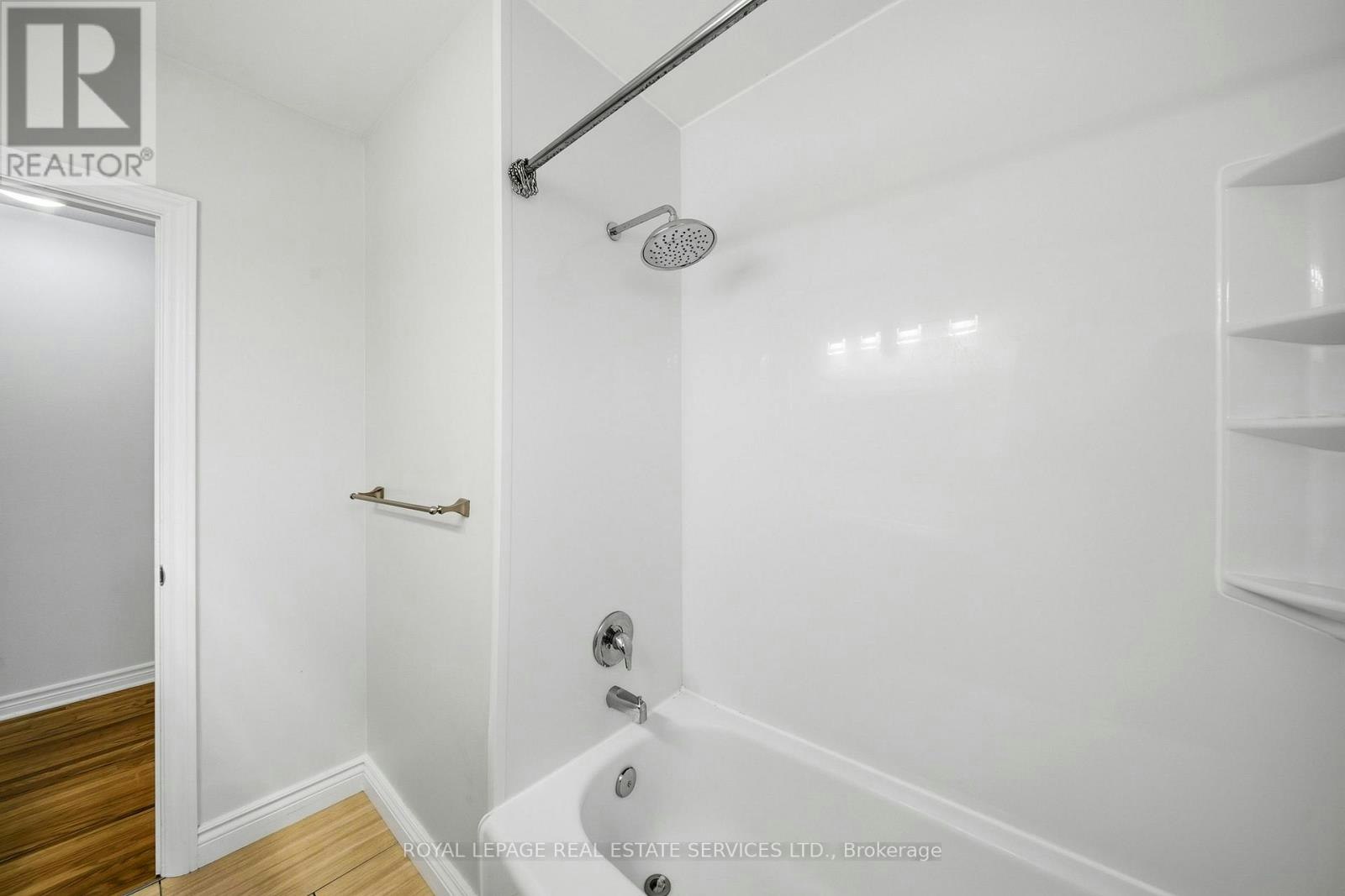 MAIN-6 Corbett Crescent, Aurora, ON, L4G 2G1 - 25
