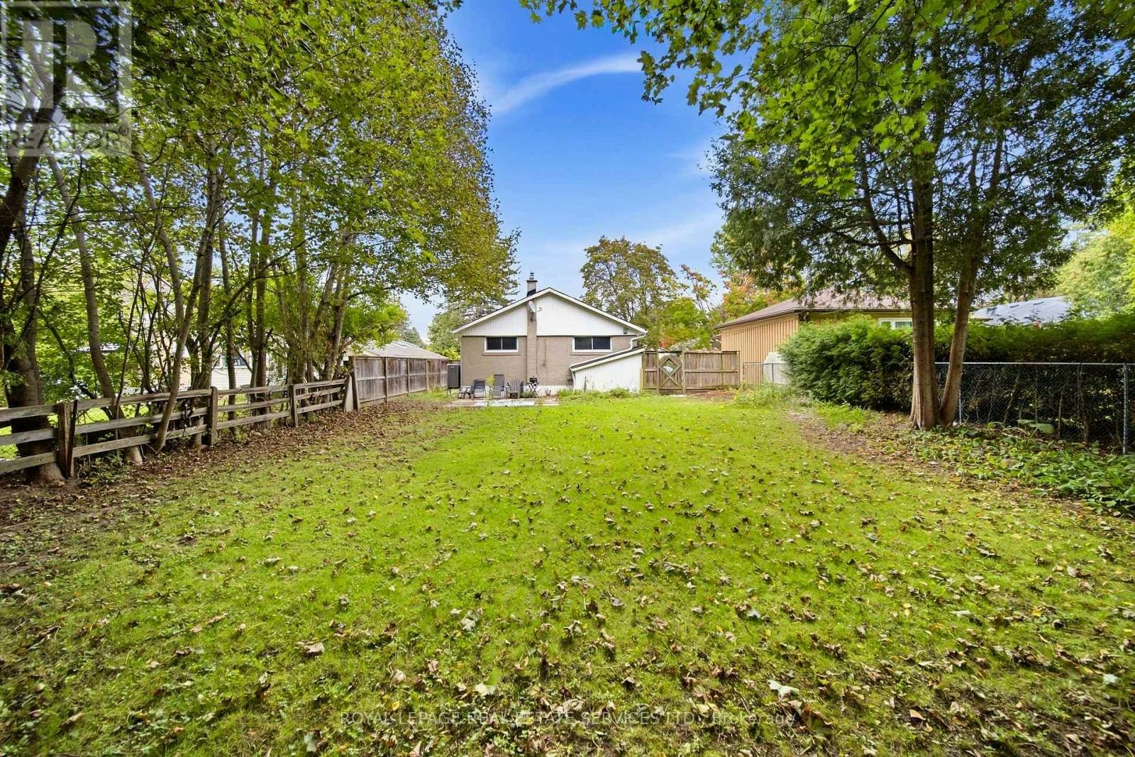 MAIN-6 Corbett Crescent, Aurora, ON, L4G 2G1 - 29