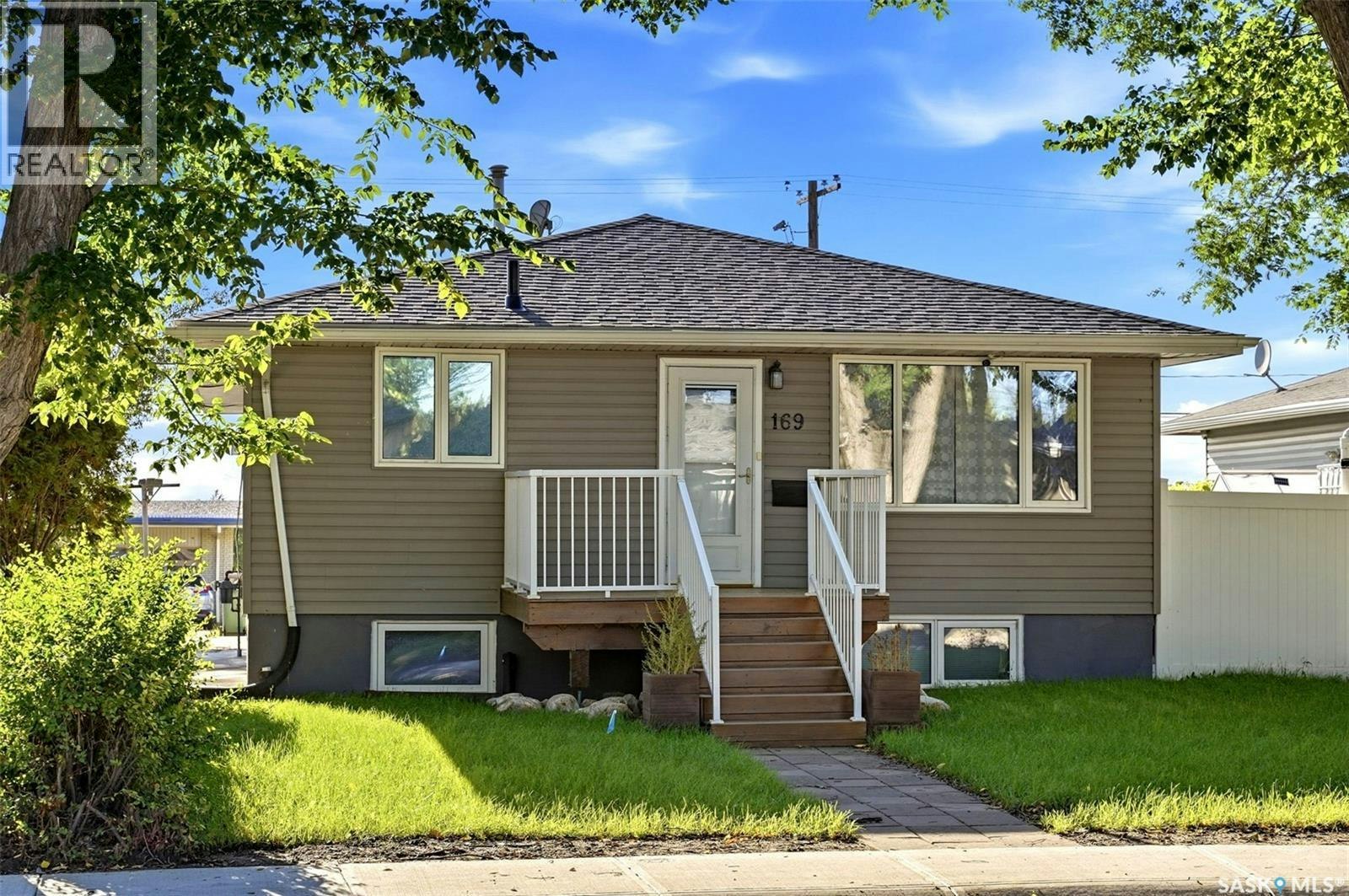 169 Froom Crescent, Regina, SK, S4N 1S9