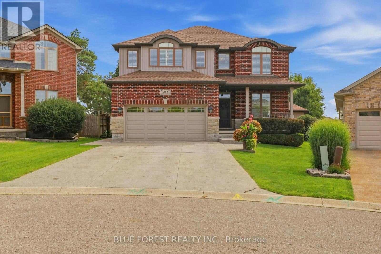 813 Deer Ridge Place, London, ON, N6H 0C1