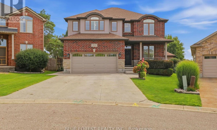 813 Deer Ridge Place