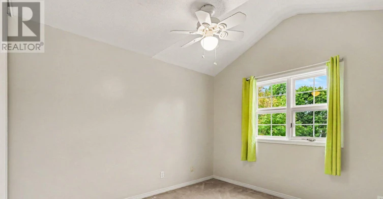 19 Kalbrook Street, Ottawa, ON, K2T 1A8 - 7