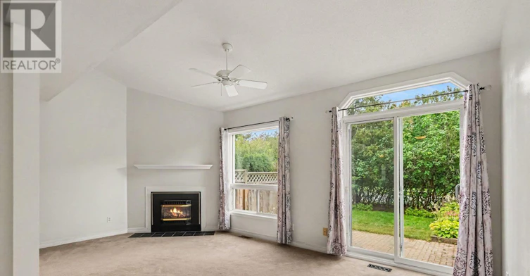 19 Kalbrook Street, Ottawa, ON, K2T 1A8 - 2