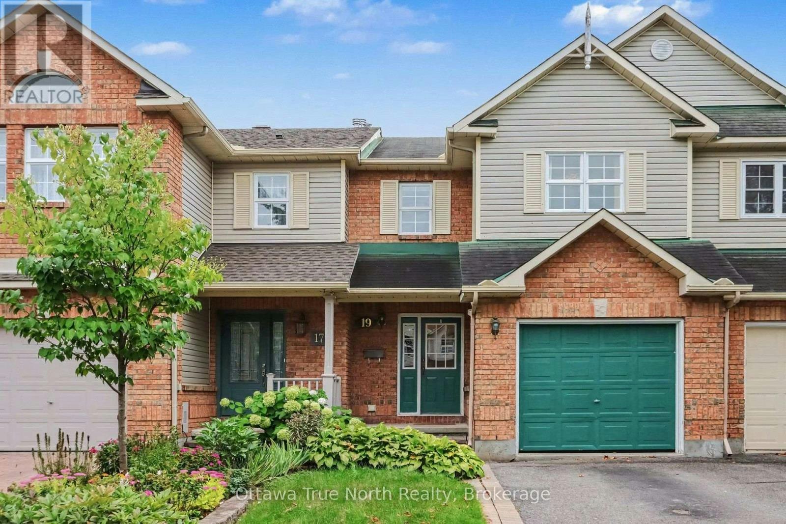 19 Kalbrook Street, Ottawa, ON, K2T 1A8