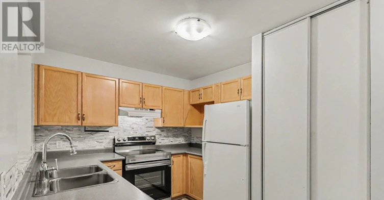 19 Kalbrook Street, Ottawa, ON, K2T 1A8 - 5