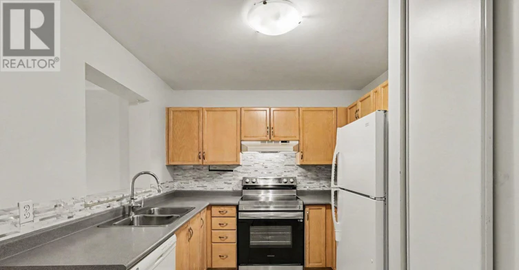 19 Kalbrook Street, Ottawa, ON, K2T 1A8 - 4