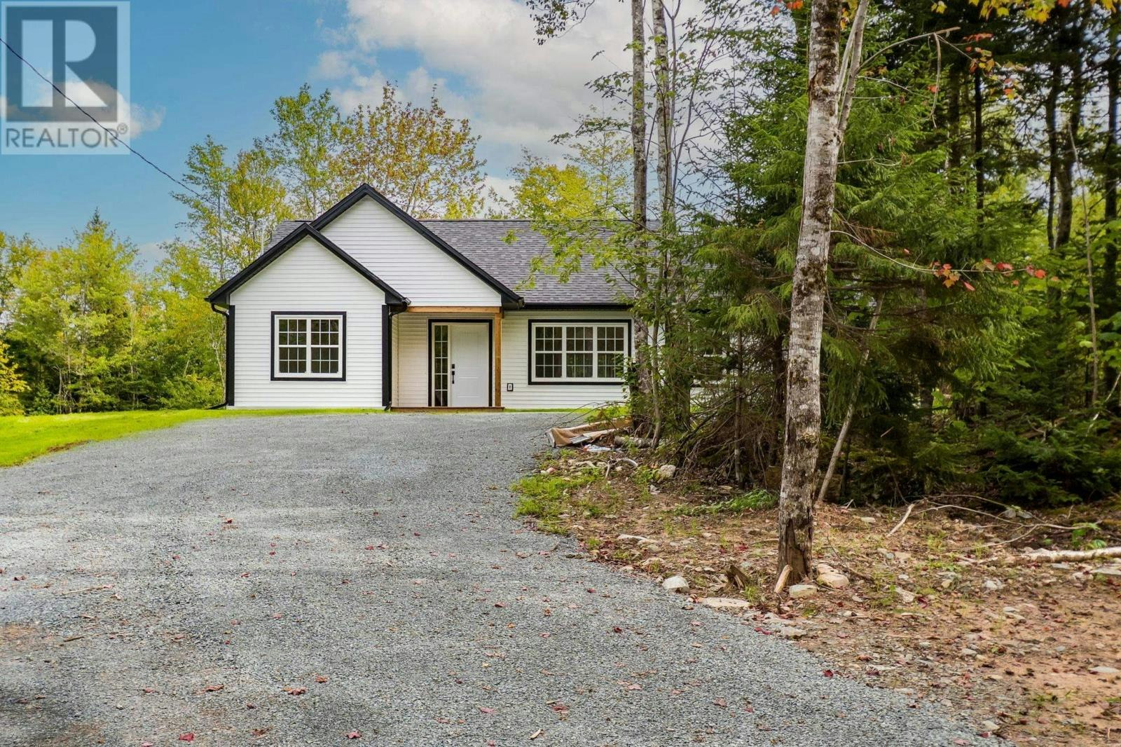 20 Paces Lake Drive, Musquodoboit Harbour, NS, B0J 2L0