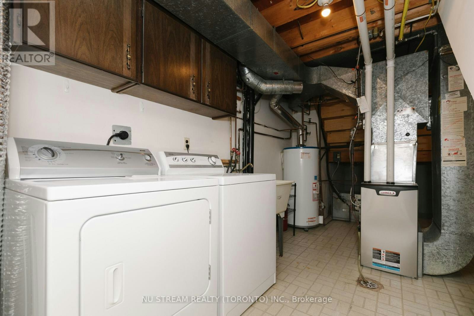 57 Gypsy Roseway, Toronto, ON, M2N 5Z1 - 15